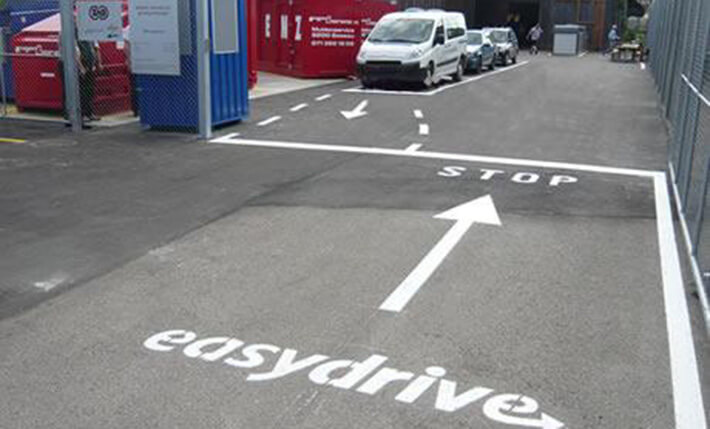 Entsorgungsfachmarkt «easydrive»